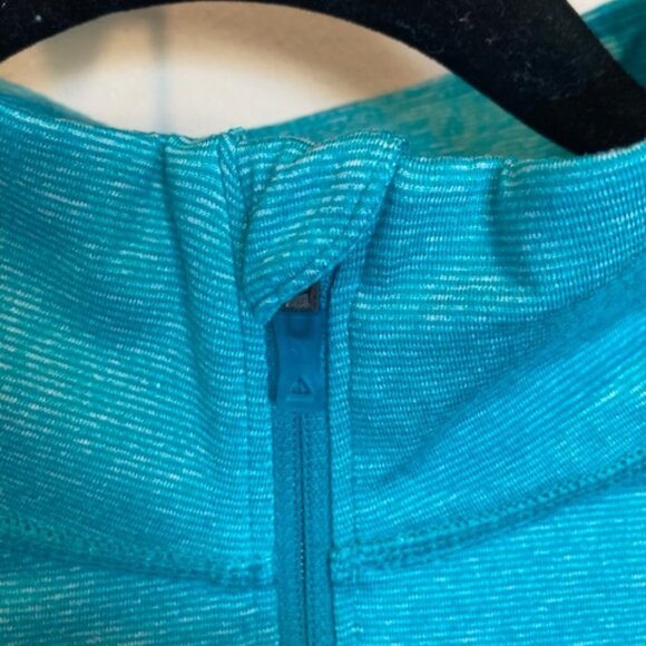 The North Face FlashDry  1/2 Zip L - Picture 2 of 5